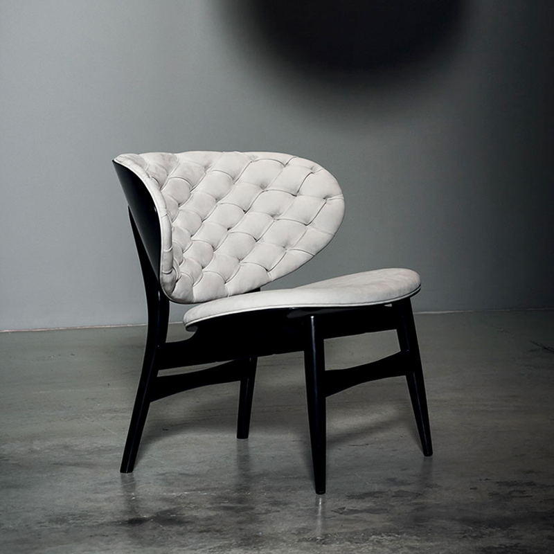 Висококачествен модерен дизайн високо облечен акцент стол луксозен оригинален кожен диван стол за всекидневна